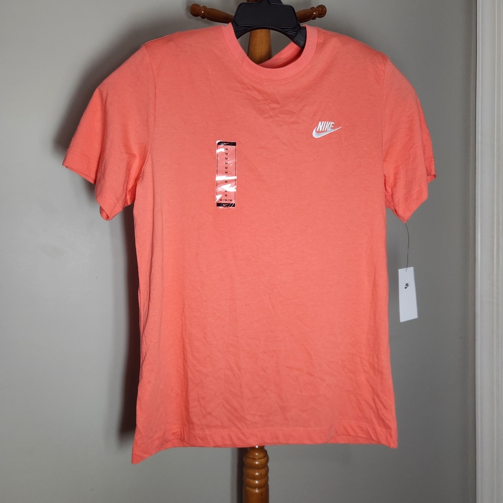 Nike Men’s Orange “The Nike Tee” NWT Size XL